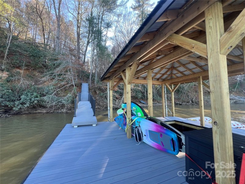 Property image 4 of 2393 W Paradise Harbor Drive in Paradise Harbor, Connelly Springs, NC 28612