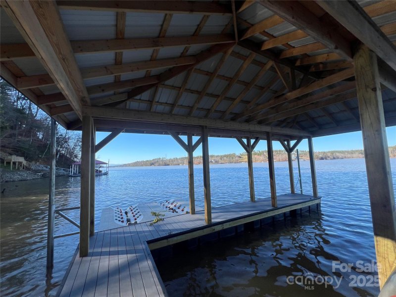 Property image 5 of 2393 W Paradise Harbor Drive in Paradise Harbor, Connelly Springs, NC 28612