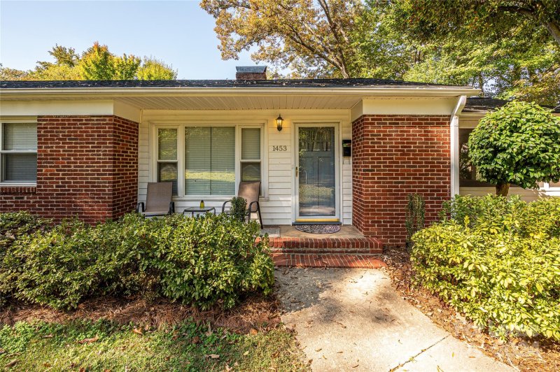 Property image 2 at 1453 Medford Drive, Charlotte, NC 28205
