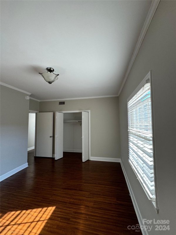 Property image 3 at 5925 Quail Hollow Road, Charlotte, NC 28210