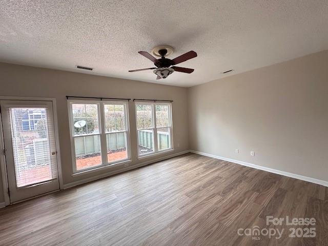 Property image 3 at 17460 Tuscany Lane, Cornelius, NC 28031