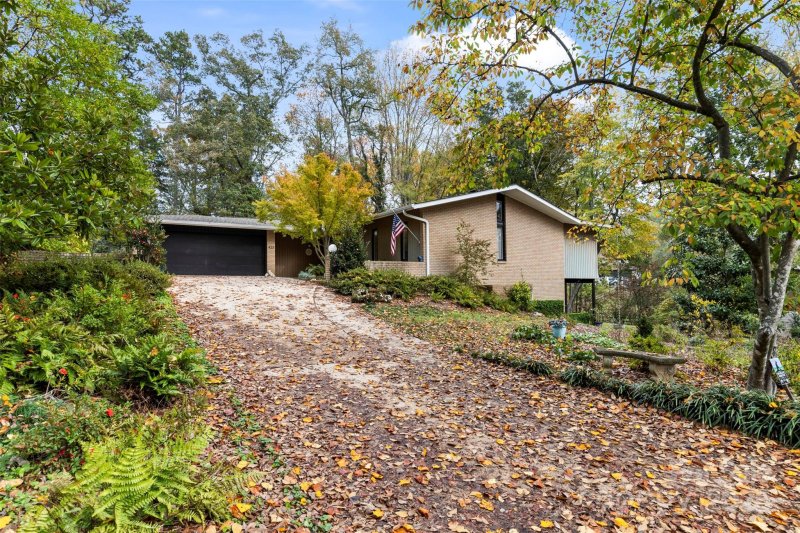 Property image 3 at 423 Whitestone Road, Charlotte, NC 28270