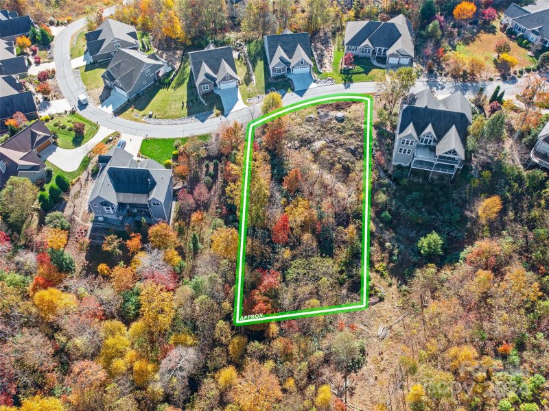 Property image 5 at 288 Millbrae Loop, Hendersonville, NC 28791