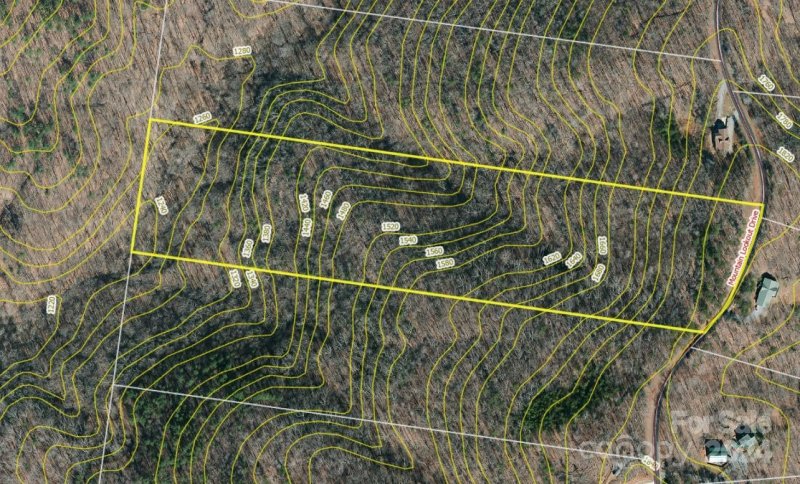 Property image 2 of 27 Mountain Lookout Drive in Golden Valley Estates, Bostic, NC 28018