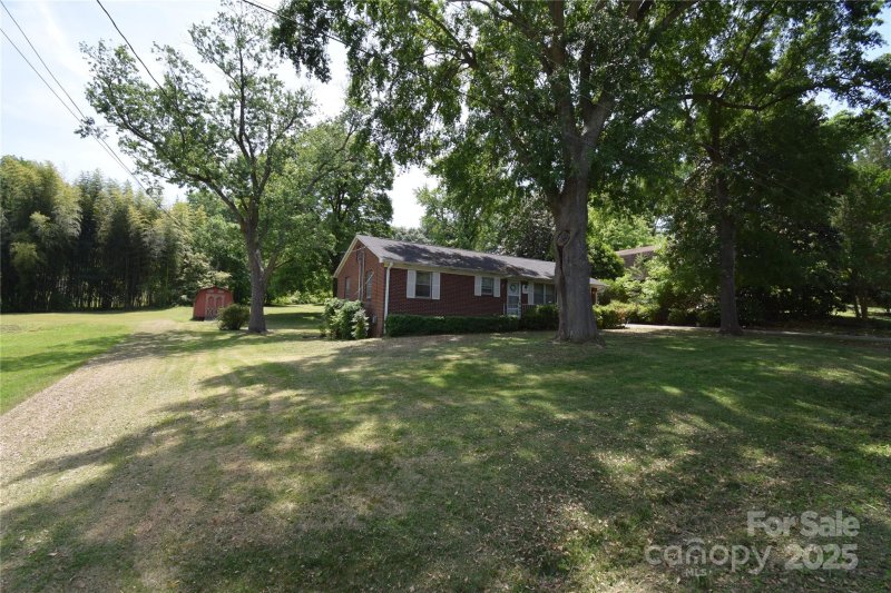 Property image 4 at 2427 Rhyneland Street, Gastonia, NC 28054