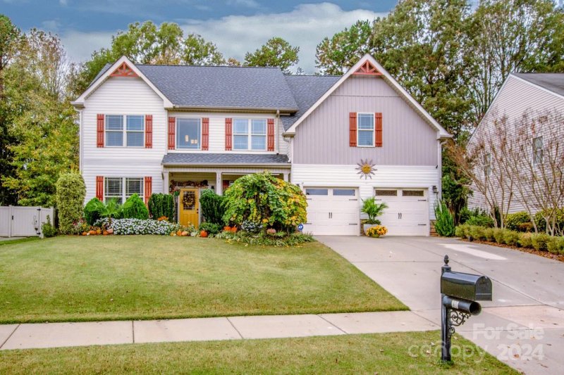 Property image 2 at 131 Wellshire Street, Mooresville, NC 28115