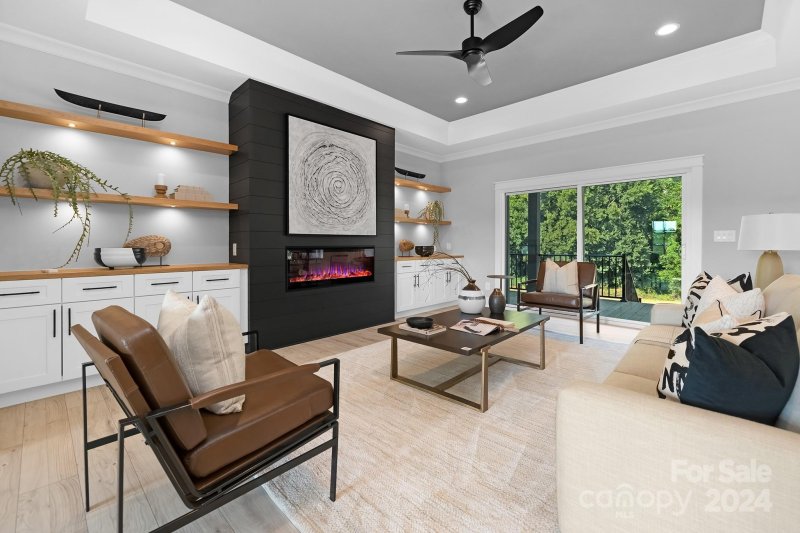 1275 Coppergate Drive