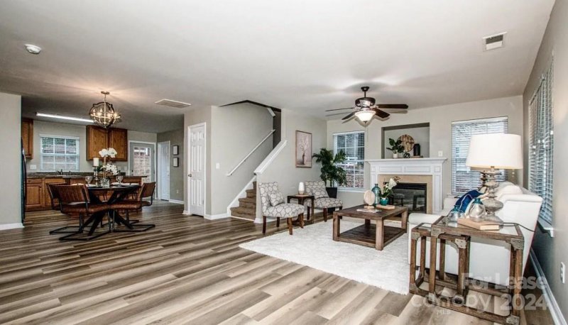 Property image 4 at 10782 Traders Court, Davidson, NC 28036