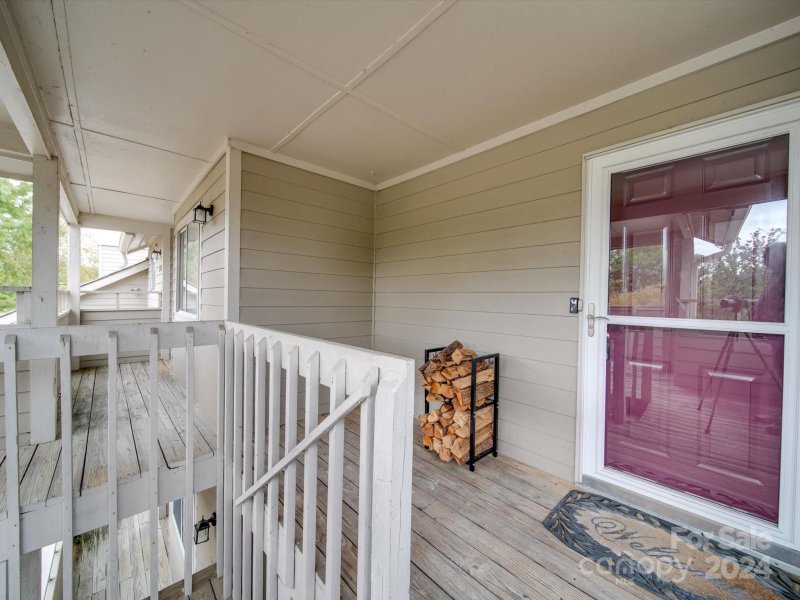 Property image 4 at 2557 Stockbridge Drive, Charlotte, NC 28210