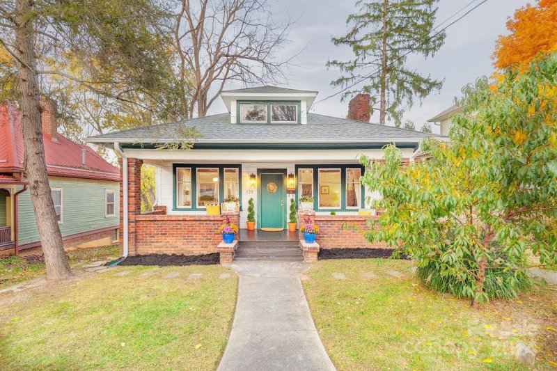 Property image 2 at 177 Flint Street, Asheville, NC 28801