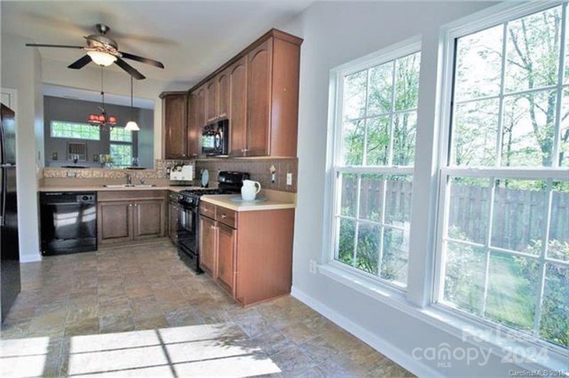 Property image 5 at 843 Daly Circle, Fort Mill, SC 29715