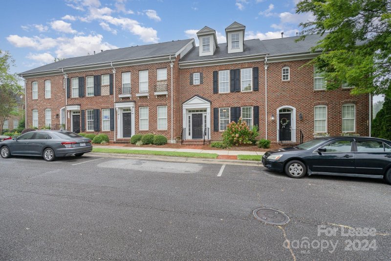 Property image 2 at 8651 Beaver Creek Drive, Charlotte, NC 28269