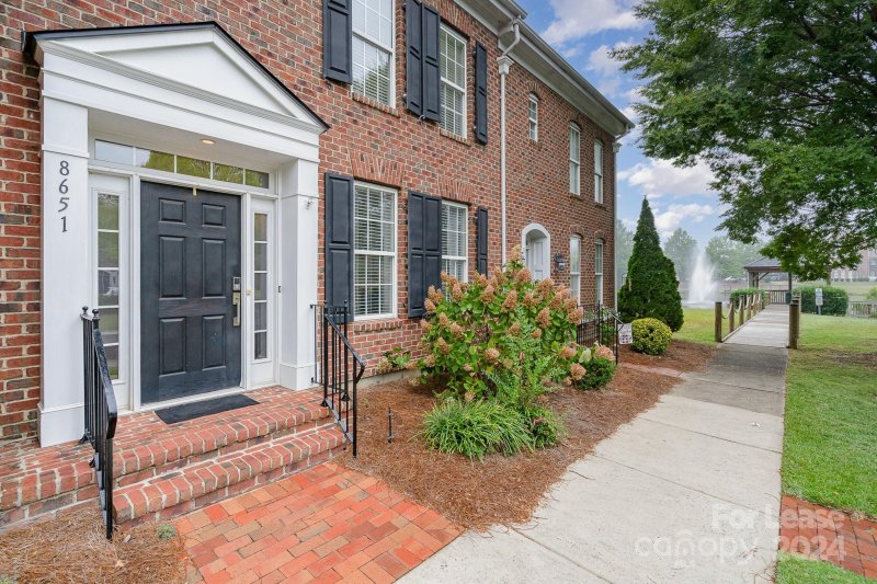 Property image 3 at 8651 Beaver Creek Drive, Charlotte, NC 28269