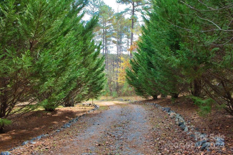 Property image 2 at 585 Hearthstone Drive, Union Mills, NC 28167