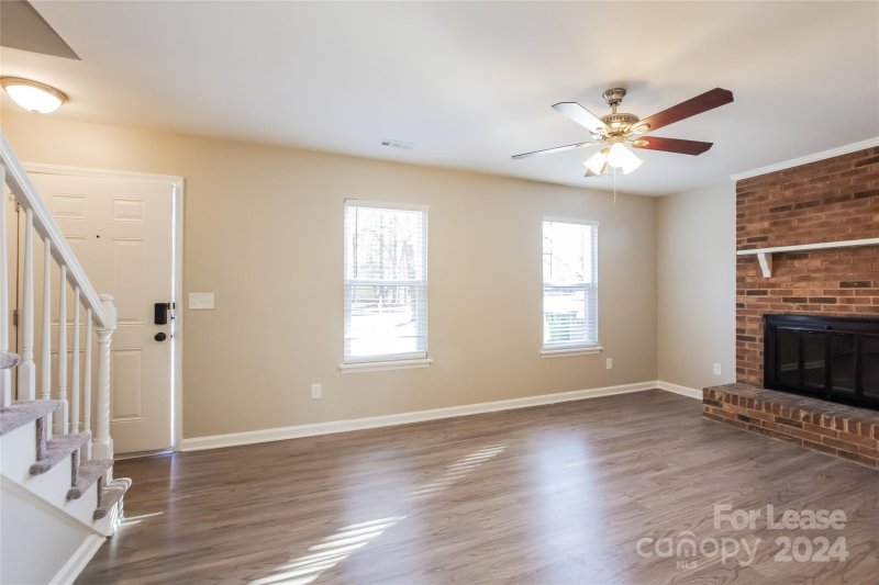 Property image 4 at 5814 Carved Oak Circle, Charlotte, NC 28227