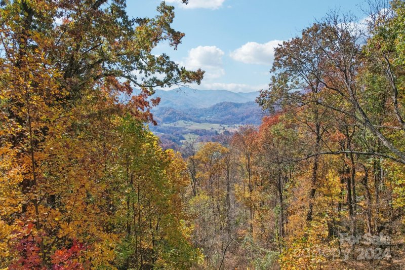 Property image 2 at 27 Tuckaway Road, Waynesville, NC 28785