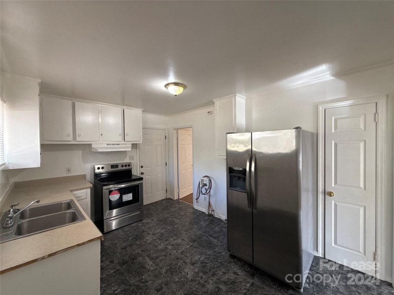 Property image 3 at 1900 Jennings Street, Charlotte, NC 28216
