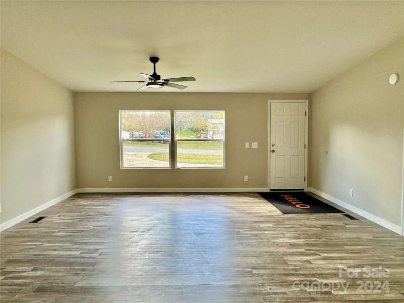 Property image 3 at 3508 Rock Creek Drive, Newton, NC 28658