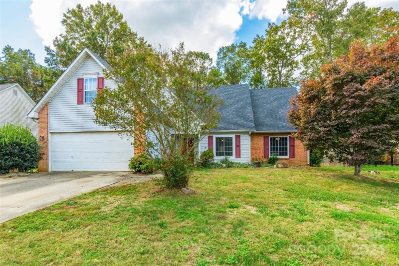 Property image 2 at 3919 Chatterleigh Drive, Monroe, NC 28110