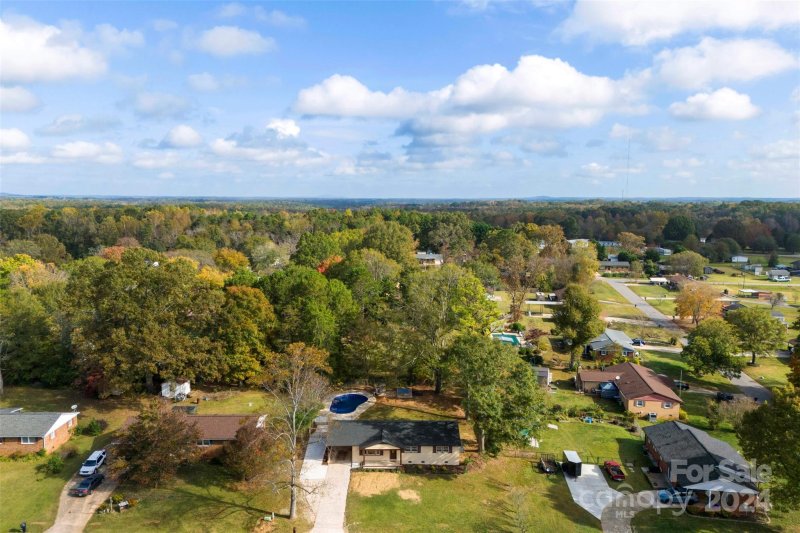 Property image 5 at 3406 Merry Oaks Lane, Dallas, NC 28034