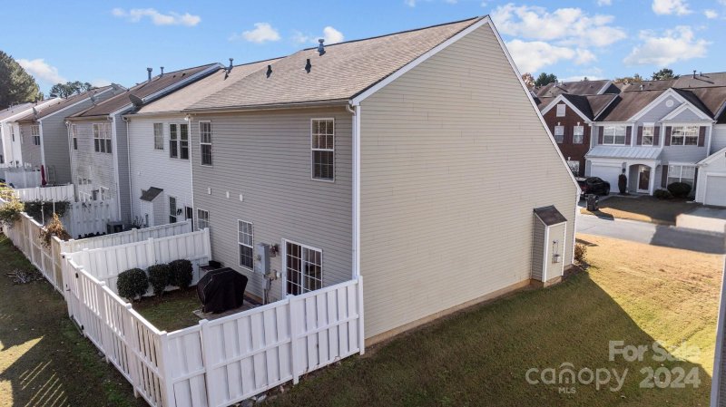 Property image 5 at 6722 Beverly Springs Drive, Charlotte, NC 28270