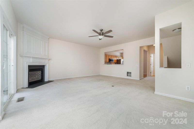 Property image 5 at 2935 Castleberry Court, Charlotte, NC 28209