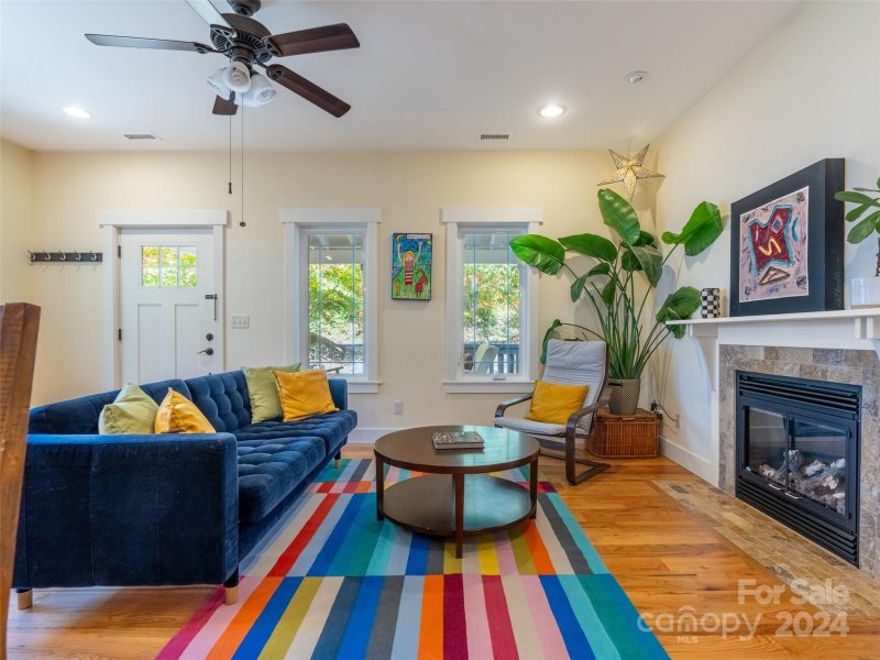 Property image 3 at 27 Ravenna Street, Asheville, NC 28803