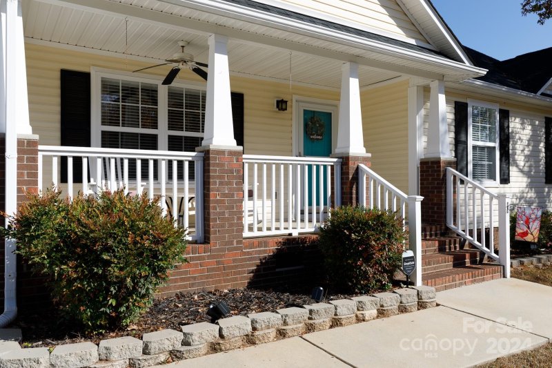 Property image 2 at 1552 Meadow Glen Lane, Rock Hill, SC 29730