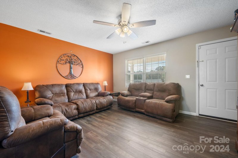 Property image 3 at 2972 Country Crossing Drive, Lincolnton, NC 28092