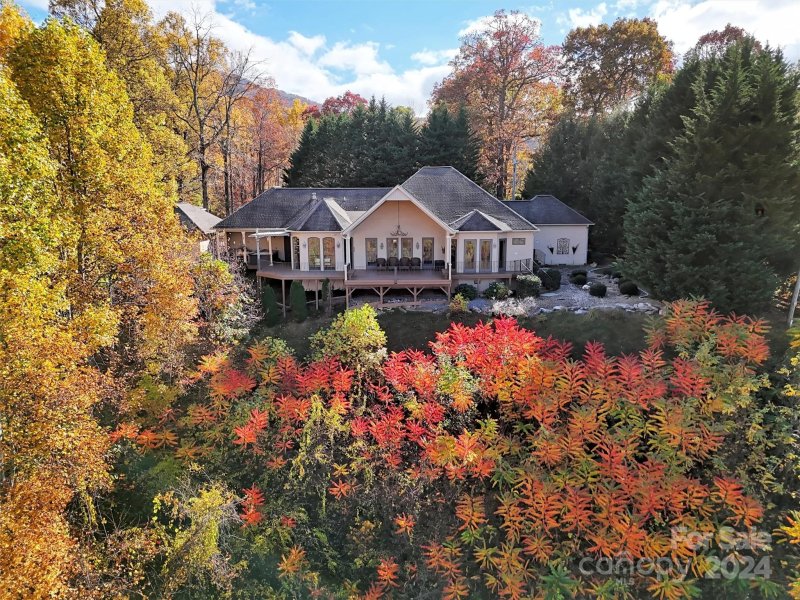 Property image 2 at 236 Pavilion Lane, Waynesville, NC 28786