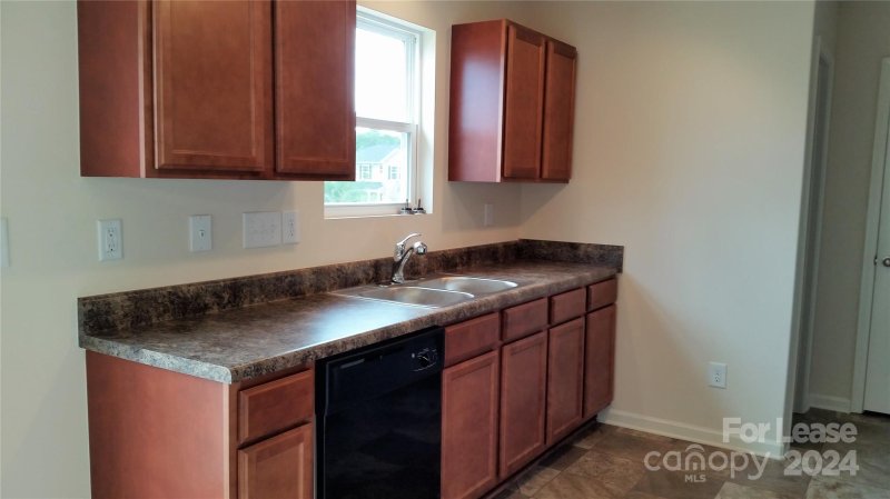 Property image 3 at 110 Olivia Lane, Lincolnton, NC 28092