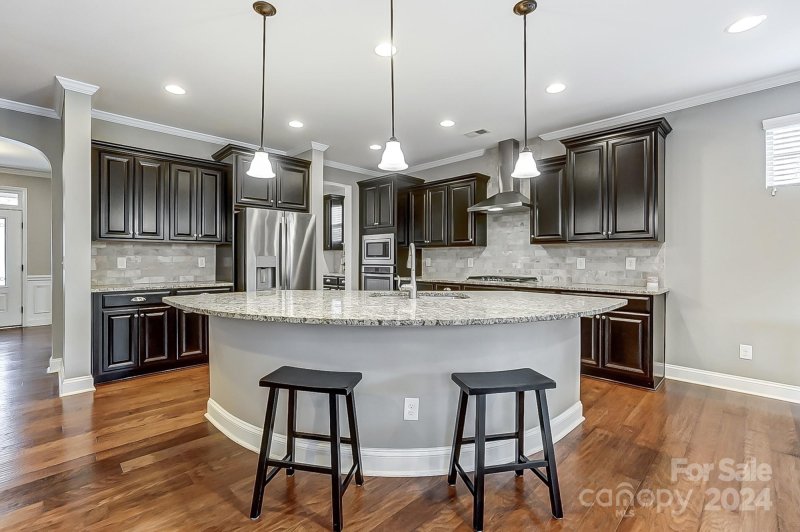 Property image 2 of 7006 Garden Hill Drive in Beckett, Huntersville, NC 28078