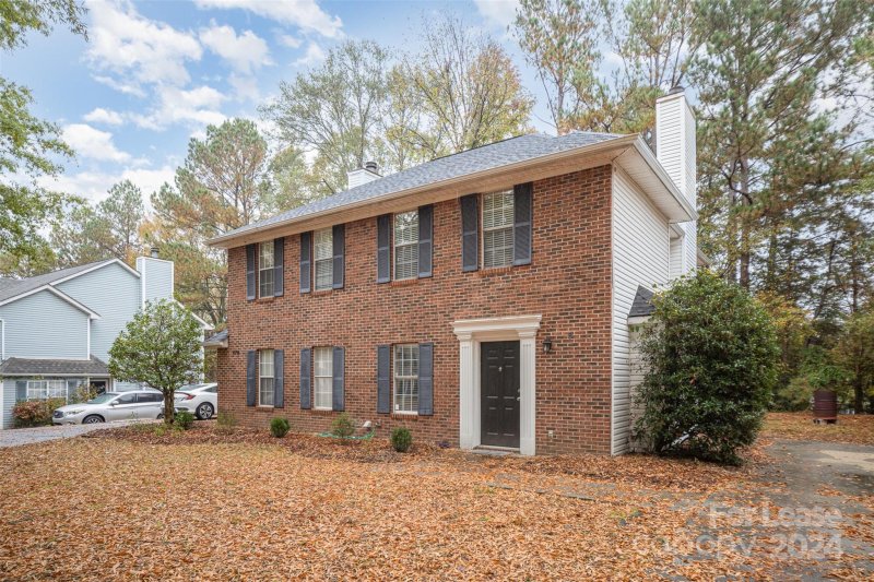 Property image 3 at 6716 Bevington Ridge Road, Charlotte, NC 28277
