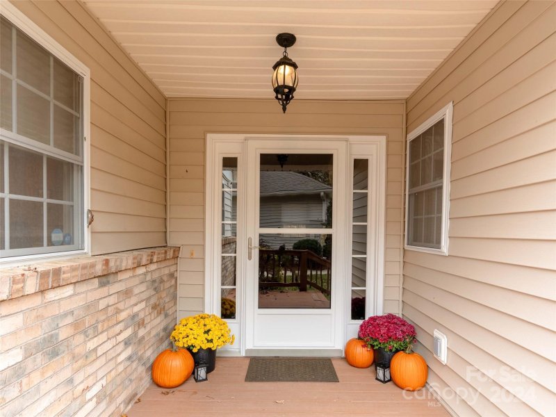 Property image 3 at 280 Creeks End Circle, Mills River, NC 28759