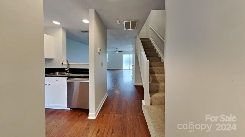 Property image 2 at 5964 Cougar Lane, Charlotte, NC 28269