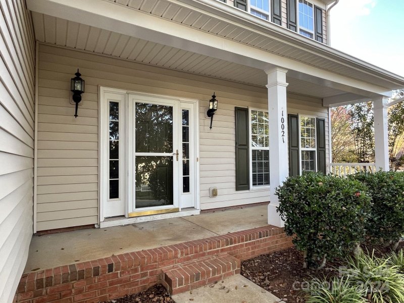 Property image 2 at 10021 Barbee Drive, Charlotte, NC 28269