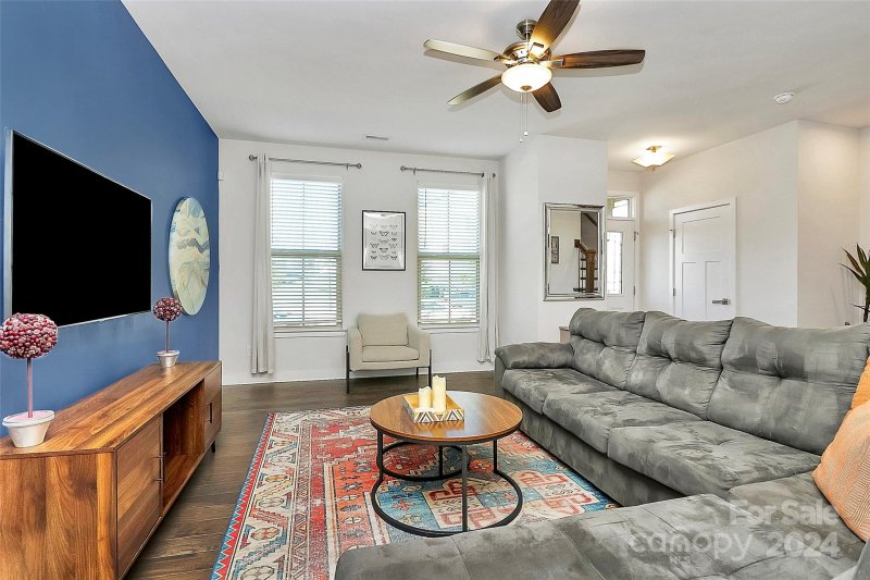 Property image 4 at 2135 Birchside Drive, Charlotte, NC 28205