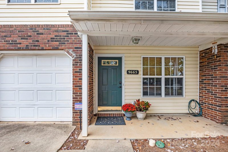 Property image 2 at 9665 Terrier Way, Charlotte, NC 28269