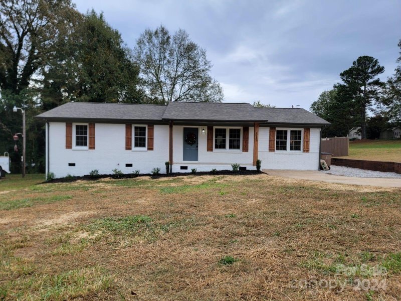 Westgate, Shelby Community