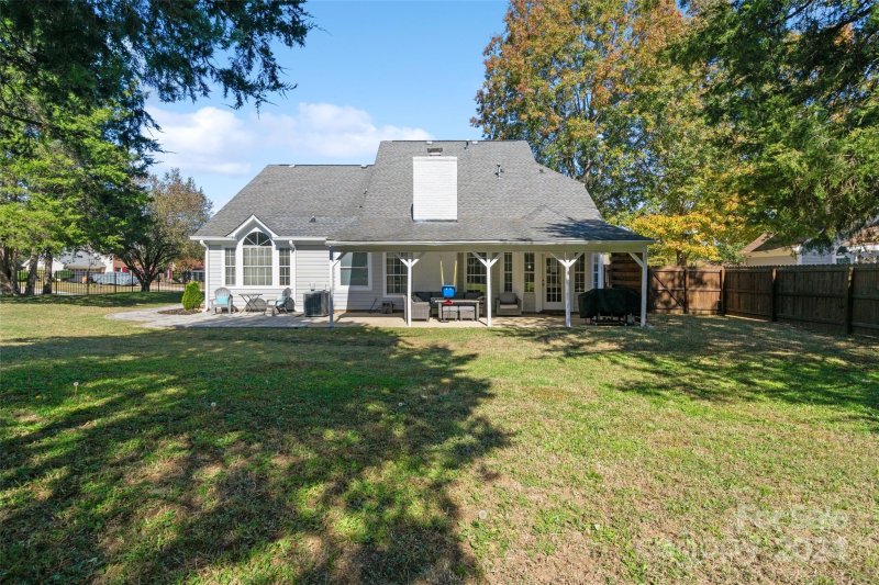 Property image 3 at 11925 Hookston Lane, Charlotte, NC 28273