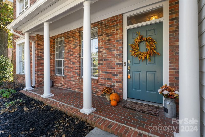 Property image 4 at 11925 Hookston Lane, Charlotte, NC 28273