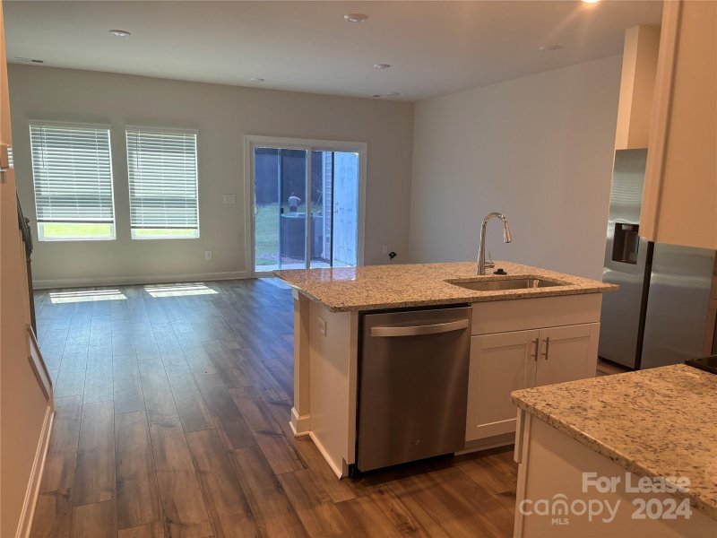 Property image 4 at 1209 Plumcrest Drive, Charlotte, NC 28216