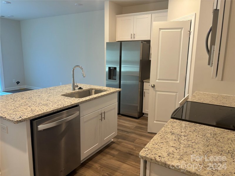 Property image 5 at 1209 Plumcrest Drive, Charlotte, NC 28216