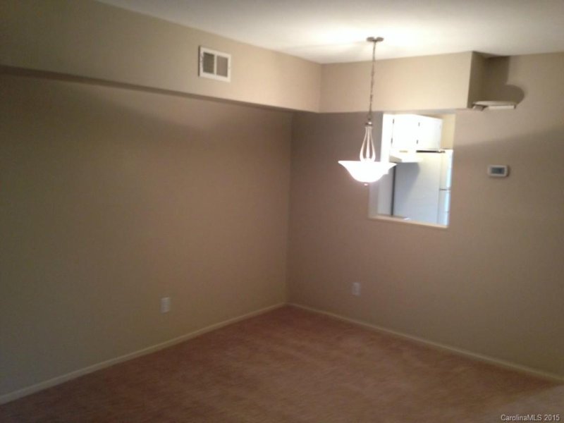 Property image 3 at 951 Hollywood Street, Charlotte, NC 28211