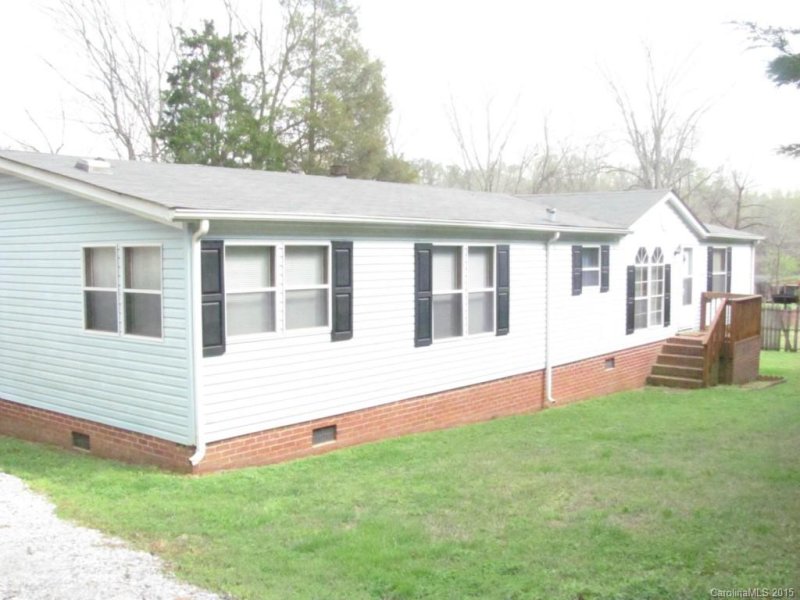 1156 Brook Path Trail