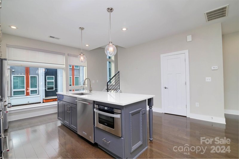 Property image 2 at 2450 Brelade Place, Charlotte, NC 28203