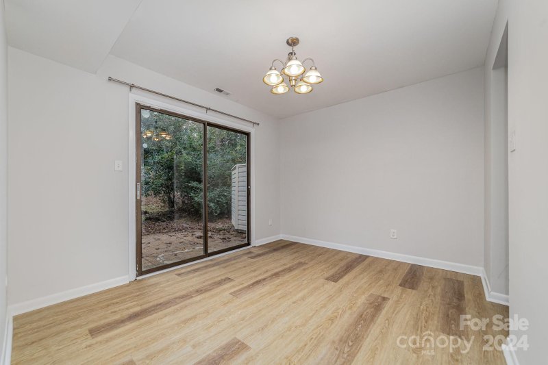 Property image 4 at 7918 Princess Ann Drive, Charlotte, NC 28212