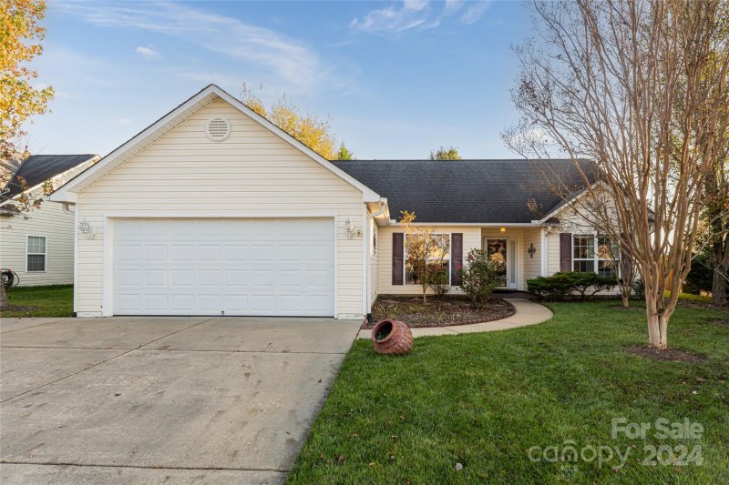 Property image 3 at 183 Lumber River Road, Fletcher, NC 28732