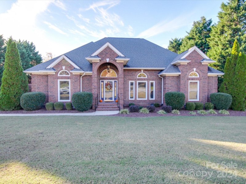 2923 Eppington South Drive