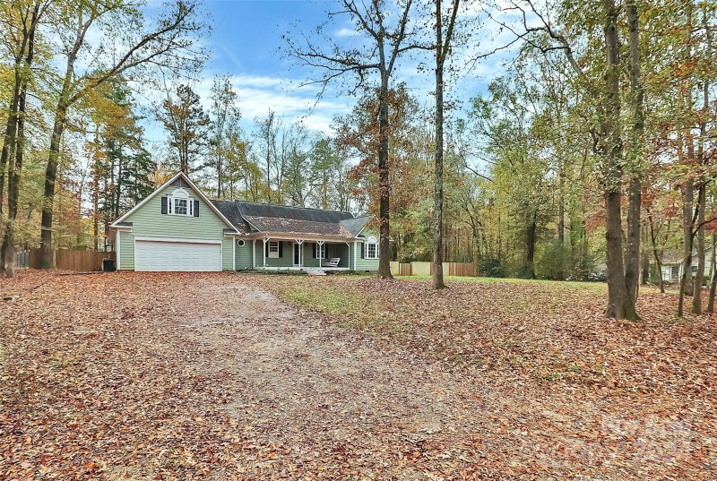 Property image 2 at 3172 Merritt Lane, Lancaster, SC 29720